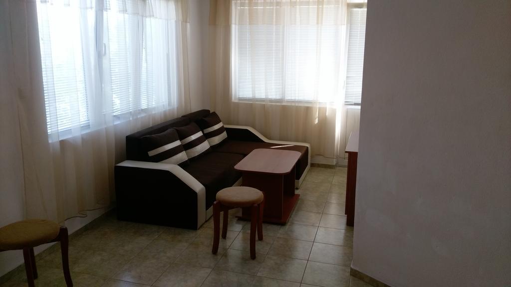 Guest House Krasi Черноморец Екстериор снимка